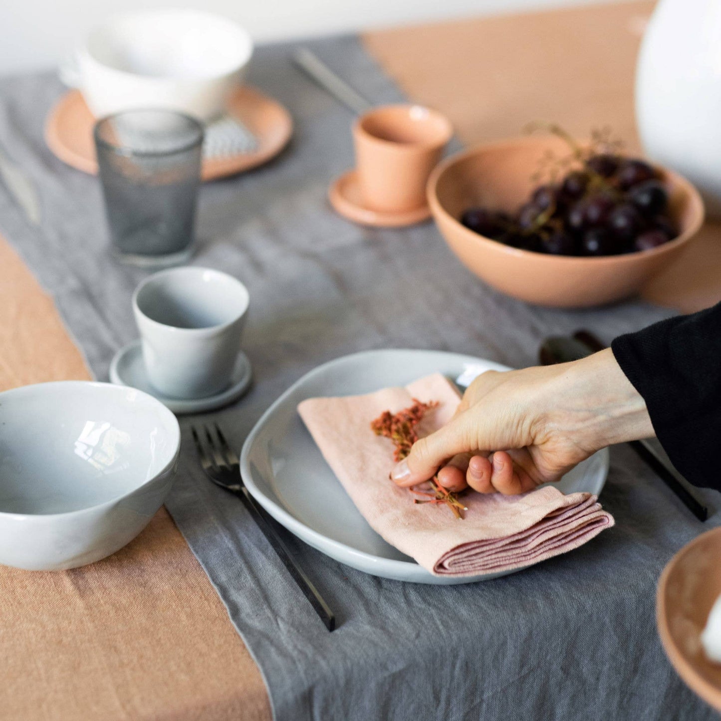 Ash Linen Table Runner: 16"x59" | 40x150 cm
