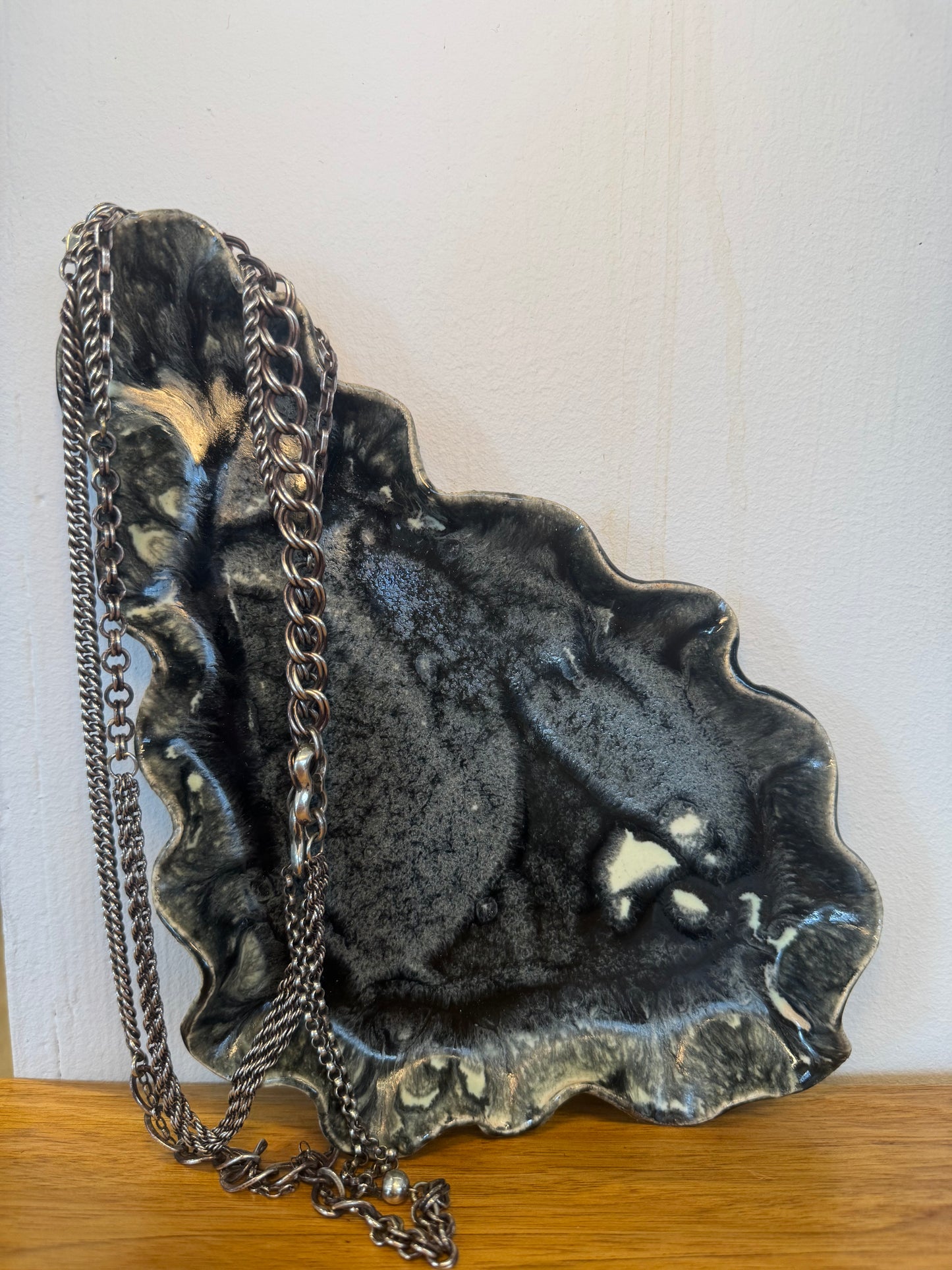 The Black Oyster Tray