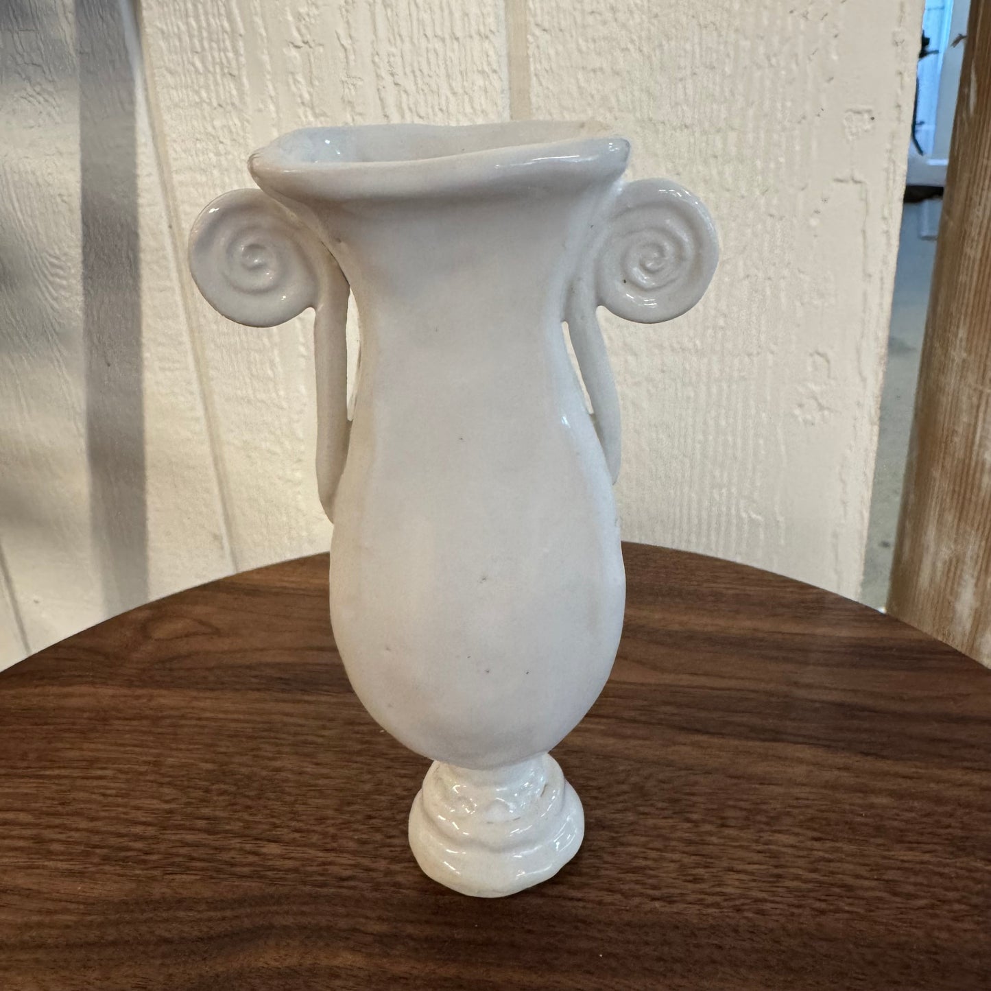 Julie vase with handles