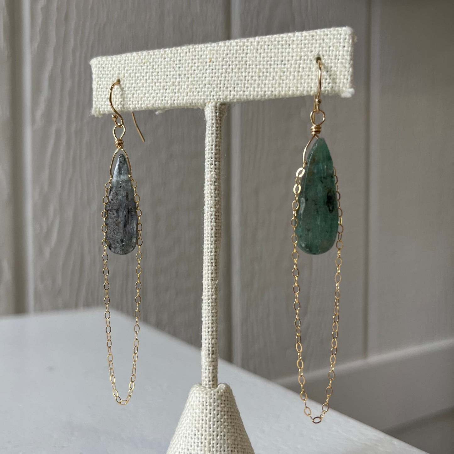 Dim Gray Fluorite Chain Drape Earrings Gabriela de la Vega