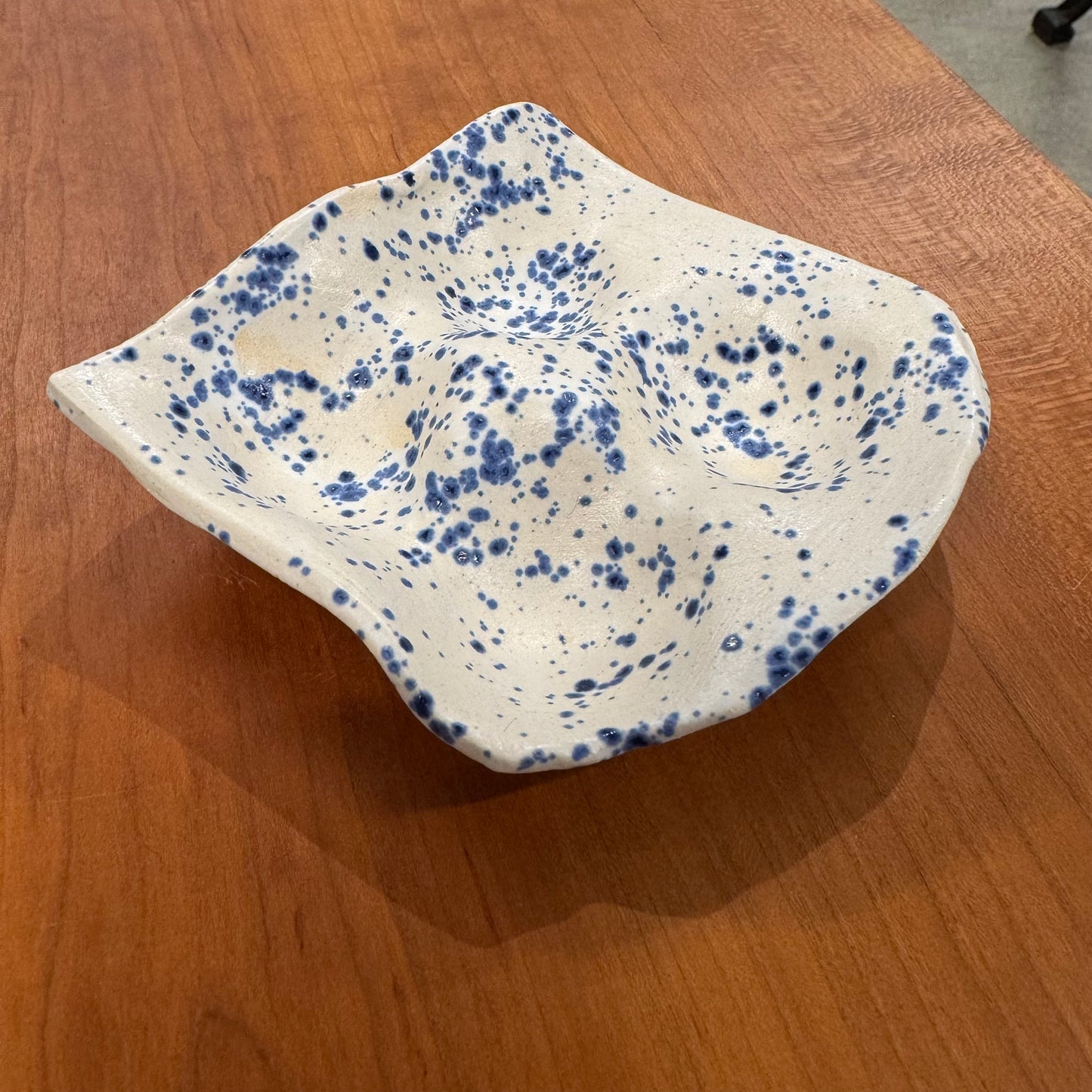 Egg Carton 4 Splatter Blue