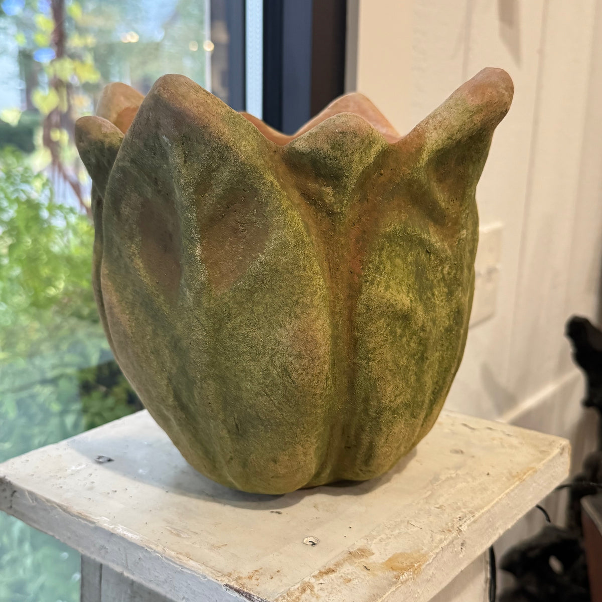Tan Clematis Planter 100 Main