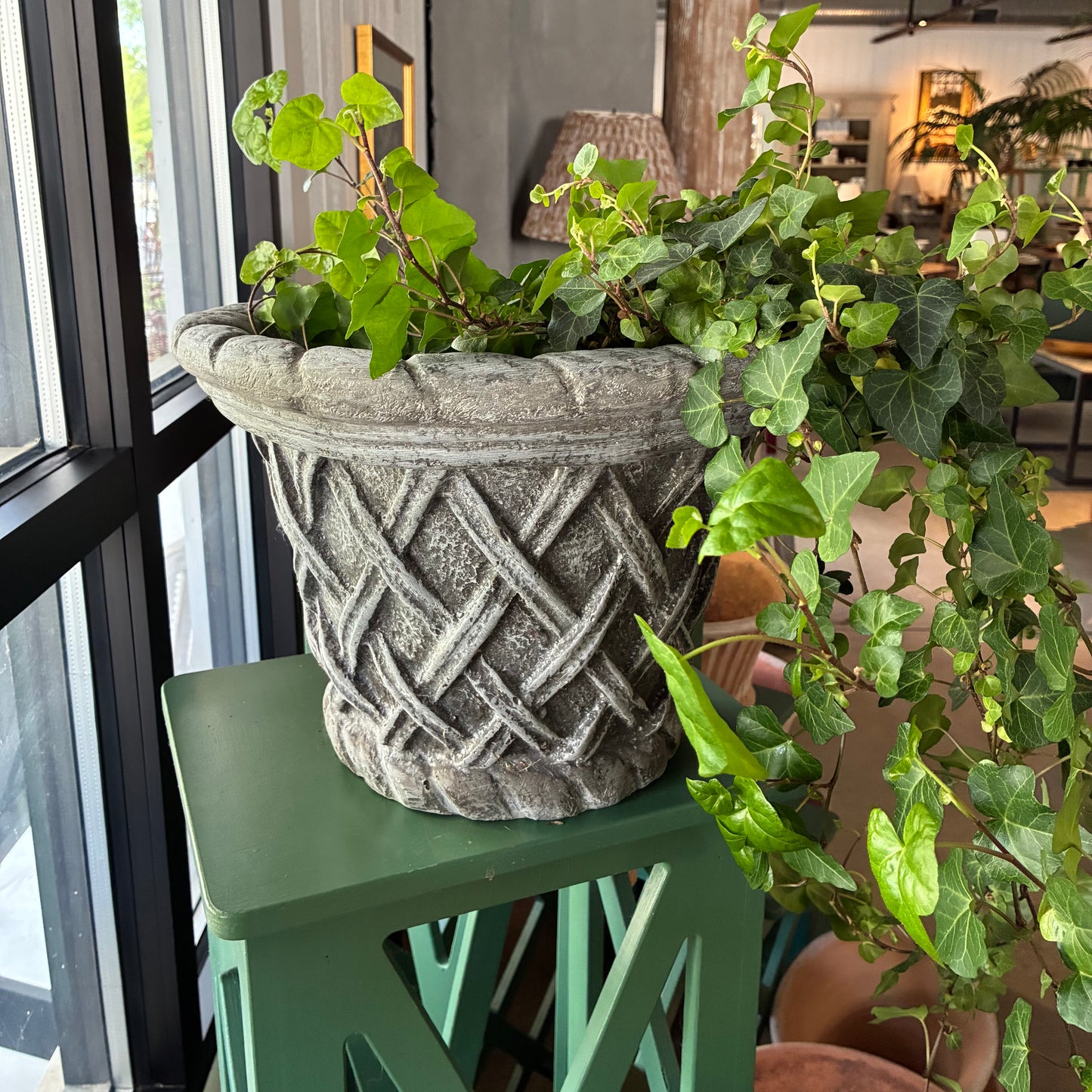 Basketweave Round Planter - Small