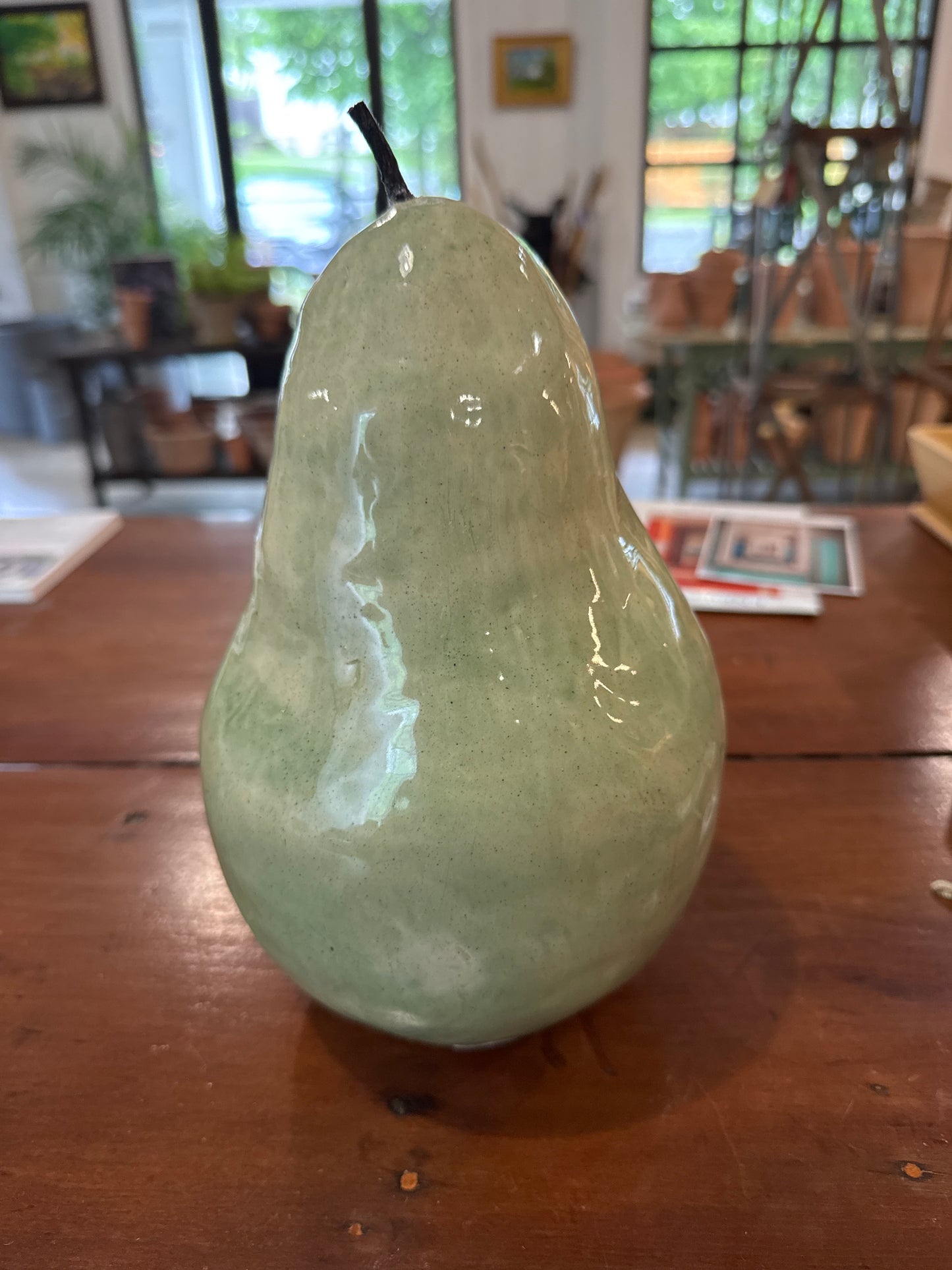 Giant Pear Souby