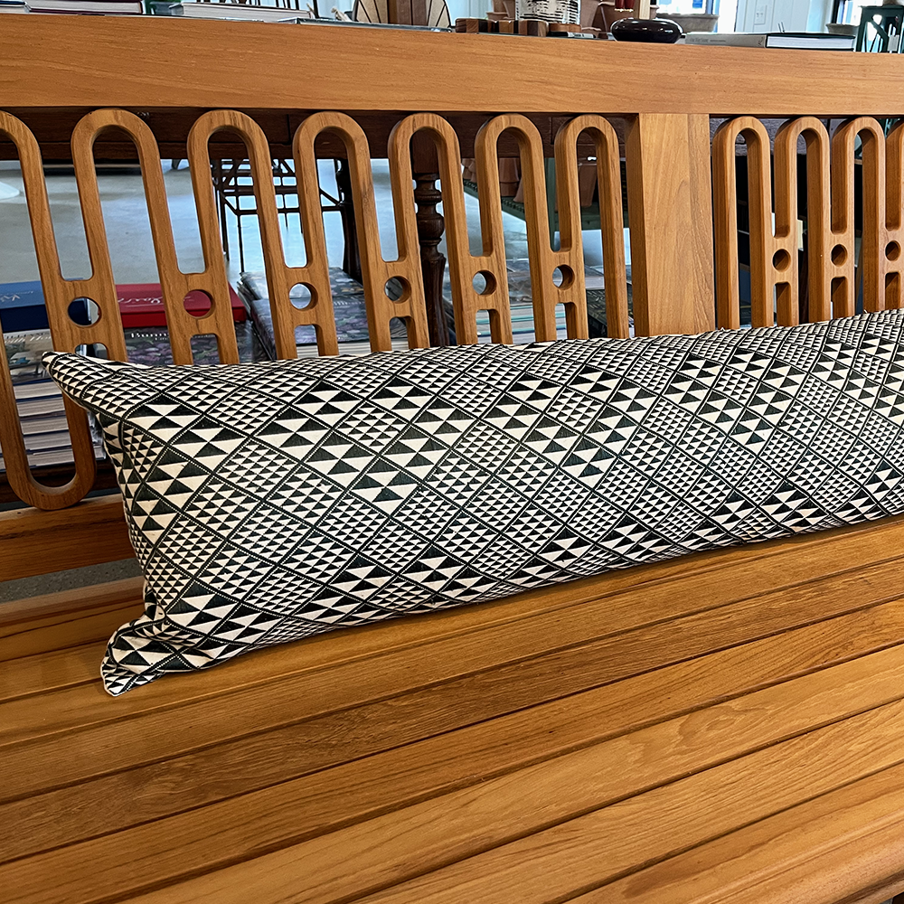 Triangle Pattern Bedroom Lumbar Pillow
