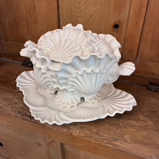 Sienna Italian Tureen and Stand Mottahadeh Pete Hathaway