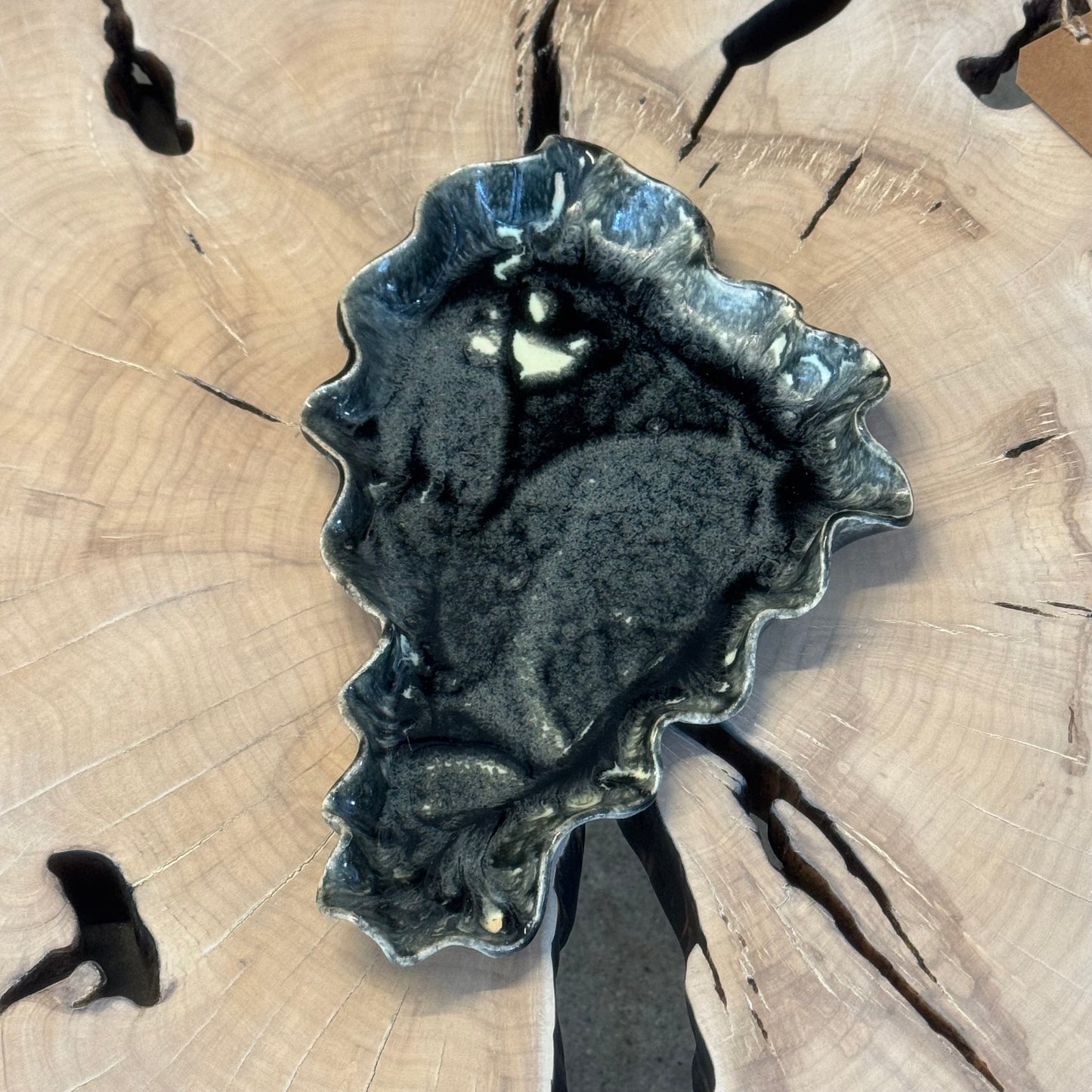 The Black Oyster Tray