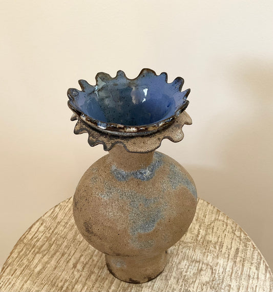 HB Sand/Blue Flower 9” vase