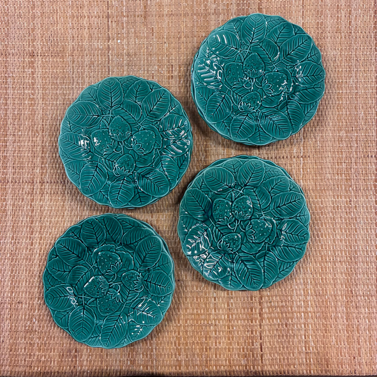 Set of 12 Fondeville Majolica Plates