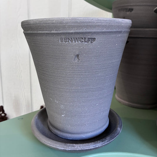 Light Gray #4 Garden Pot Ben Wolff
