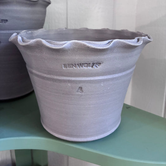 Gray #4 Scalloped Garden Pot Grey Ben Wolff