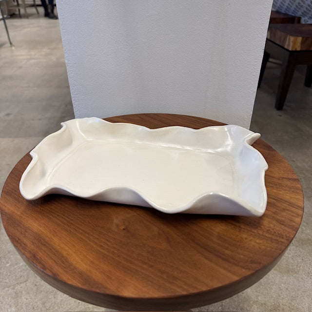 The Scalloped Hand-built Ceramic Tray