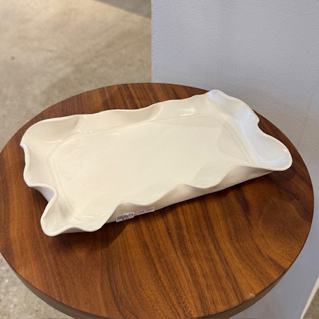 The Scalloped Hand-built Ceramic Tray