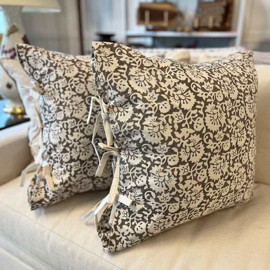 Cassandra Pillow in French Gray