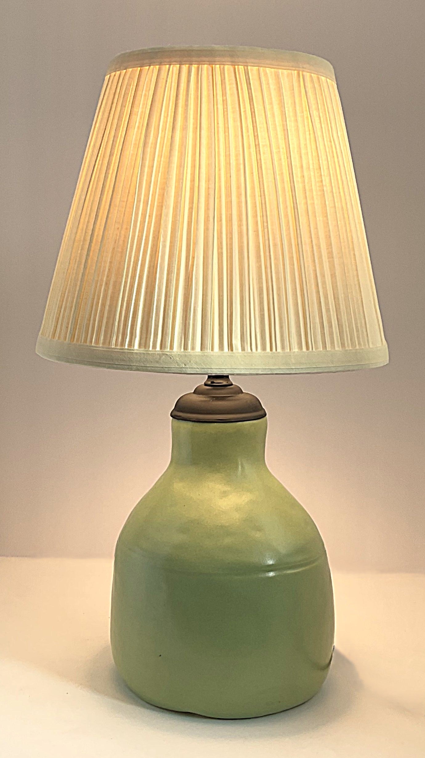 Avocado Lamp